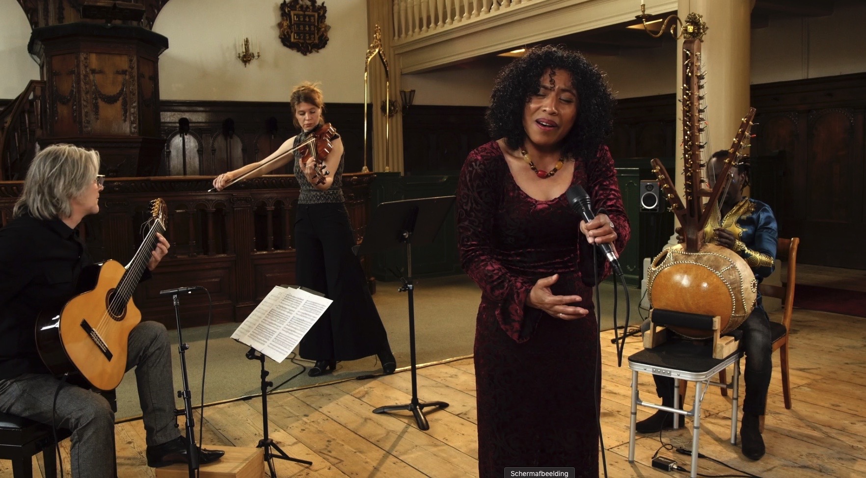 Adventsconcert De Messiah van Händel door Boi Akih